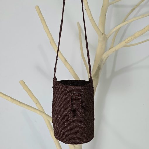 Mochila wayúu con hilo de seda mediana