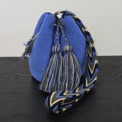 Mochila wayúu unicolor mediana