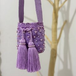 Mochila wayúu con apliques pequeña