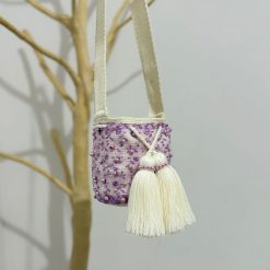 Mochila wayúu con apliques pequeña