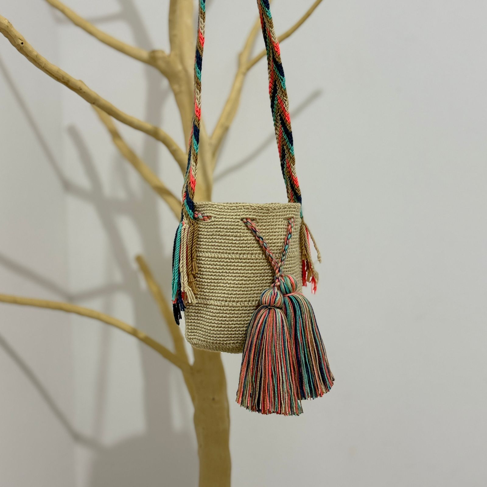 Mochila wayúu unicolor pequeña