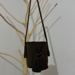 Mochila wayúu unicolor mediana