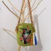Mochila wayúu con sticker