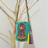 Mochila wayúu con sticker mediana